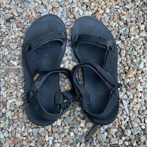 Black teva sandals